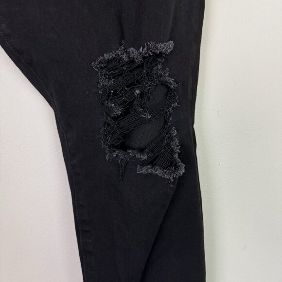 American Eagle Jeans Womens Size 20 Regular Black High Rise Jegging Distressed - Picture 2 of 7